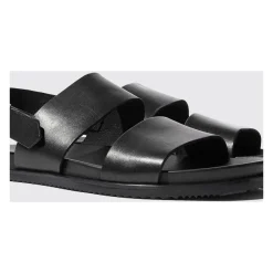 Antonio lukkede sandaler