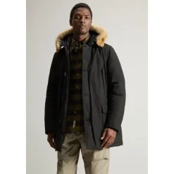 Arctic Parkas med Avtakbar Pelskant