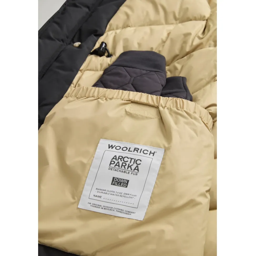 Arctic Parkas med Avtakbar Pelskant