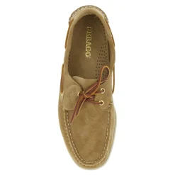 Artisan Beige Loafers med Dekorative Lisser