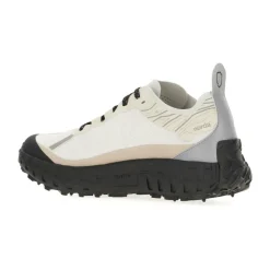 001A Sneakers