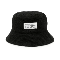 Bouclé-caps