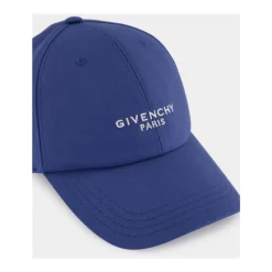 Caps