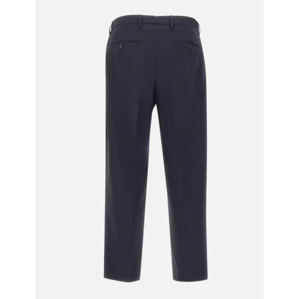 Chinos