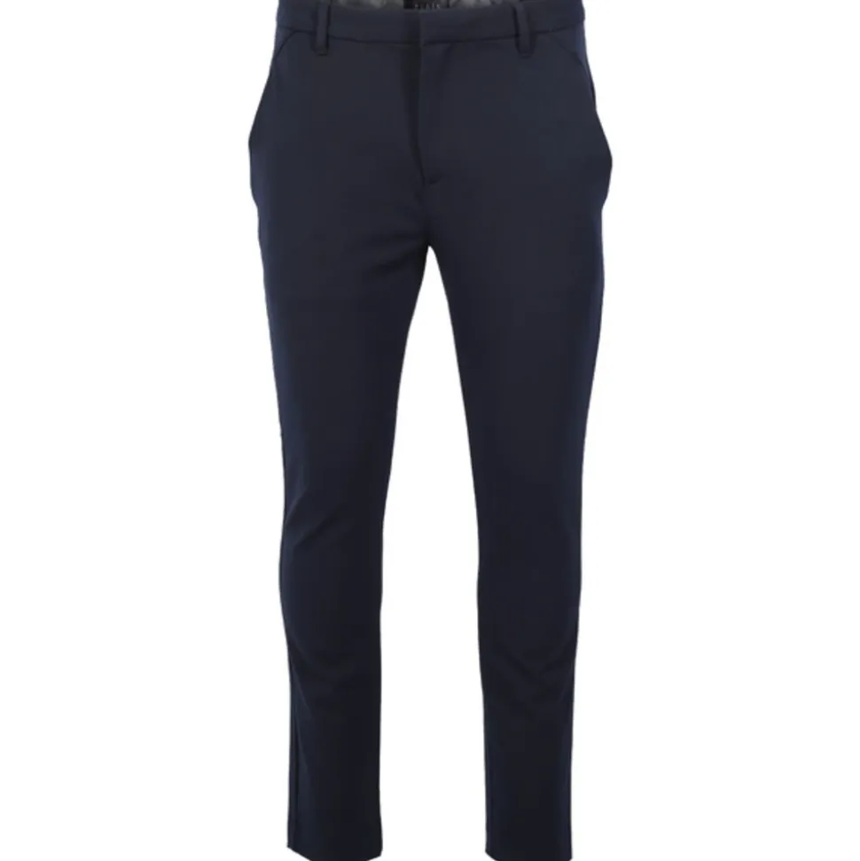 Chinos