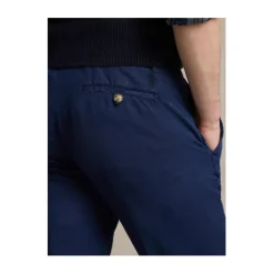 Chinos
