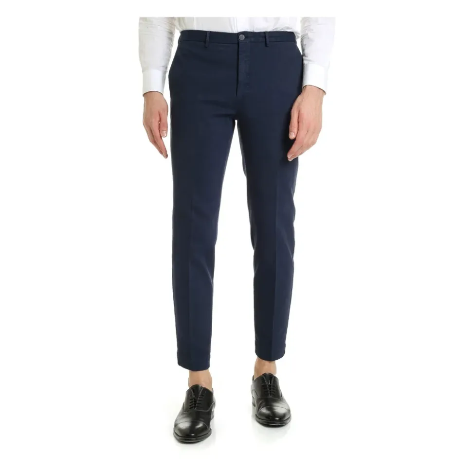 Chinos