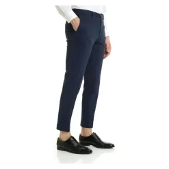Chinos