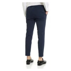 Chinos
