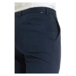 Chinos