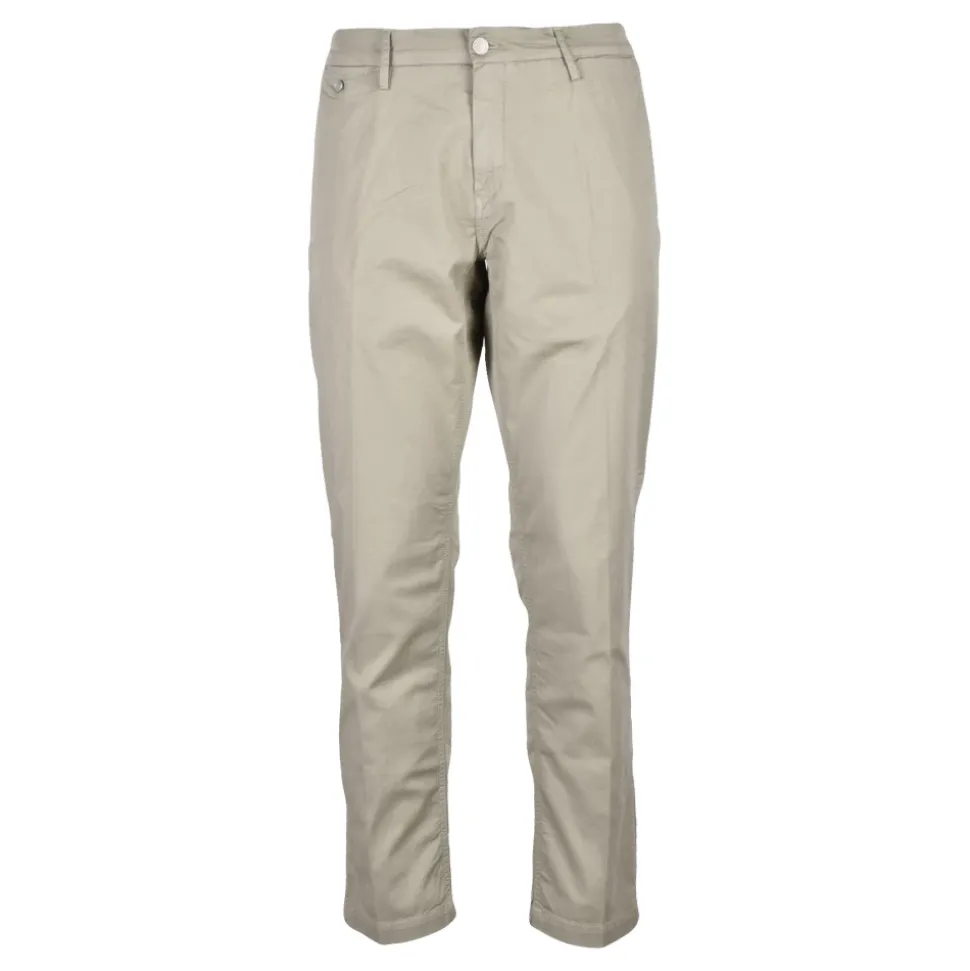 Chinos