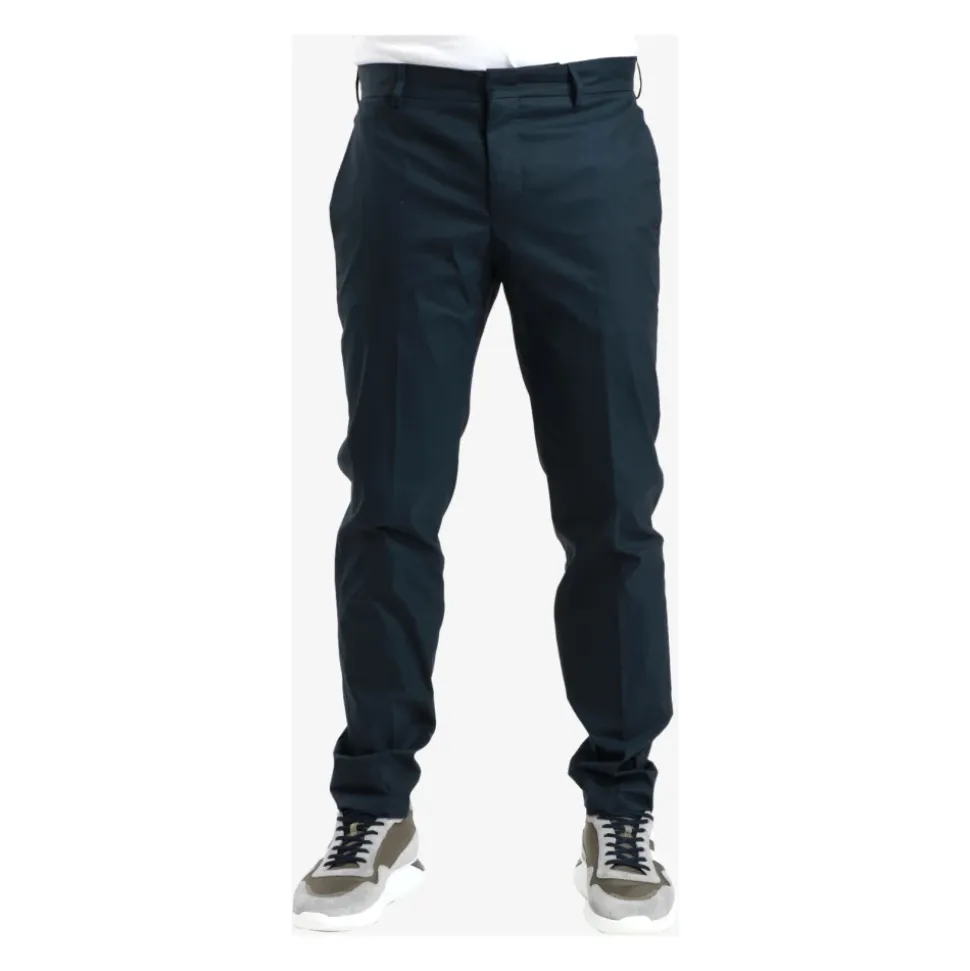 Chinos