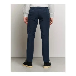 Chinos