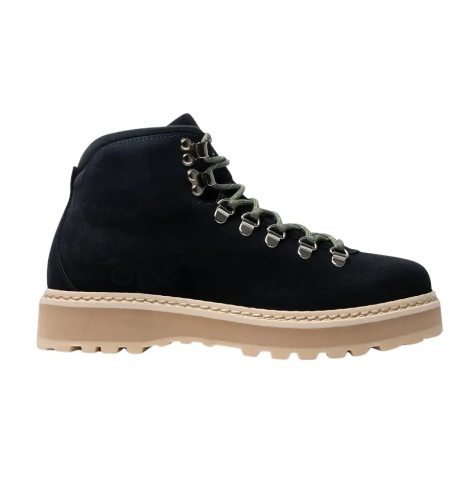 Core Suede Shoe