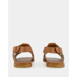 Cuoio Lær Sandaler med Metall Detalj