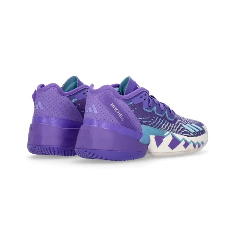 Don Issue 4 Basketballsko