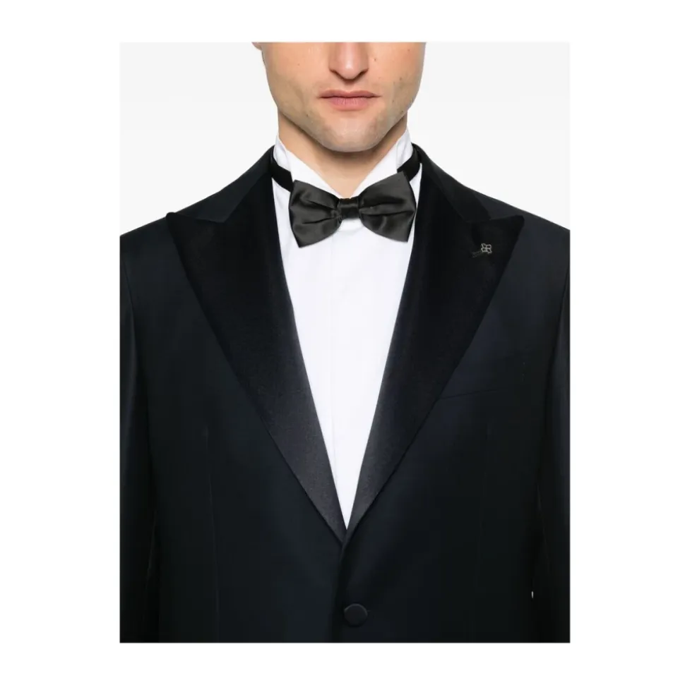 Dress med enkelknepping