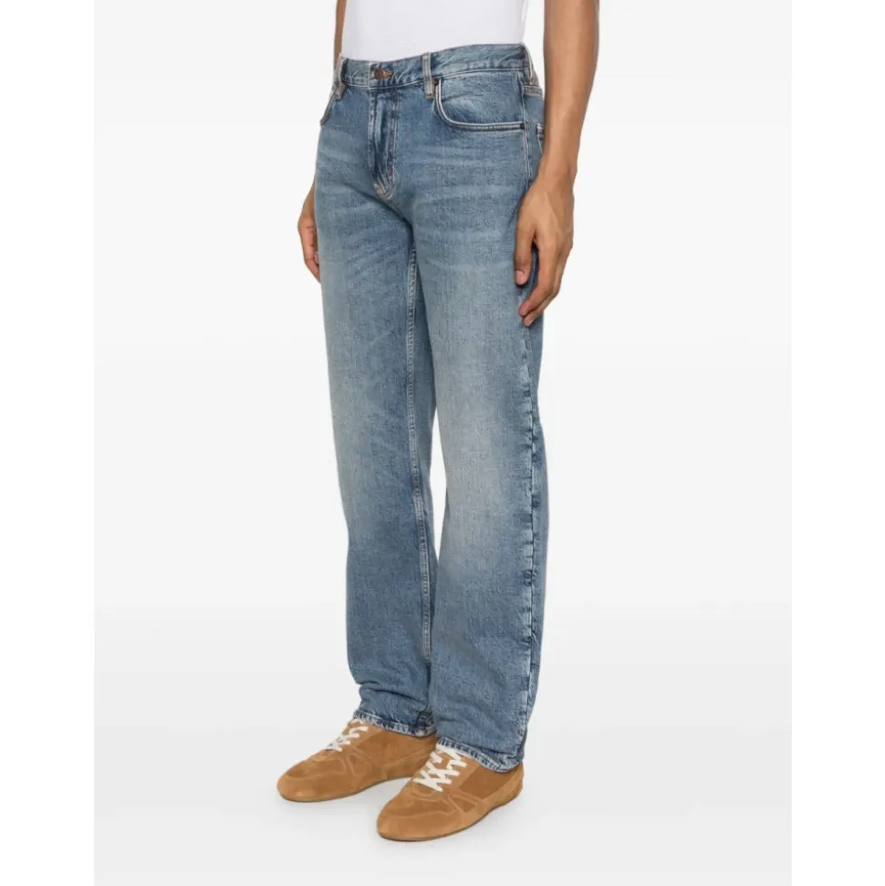 EXCLUSIVE Jeans