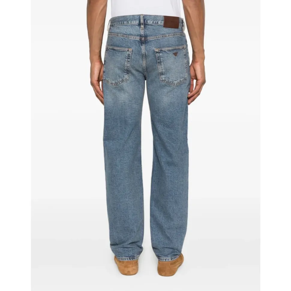 EXCLUSIVE Jeans