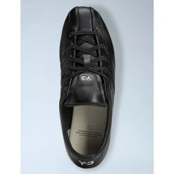 Field Sneakers