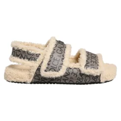 Flate sandaler
