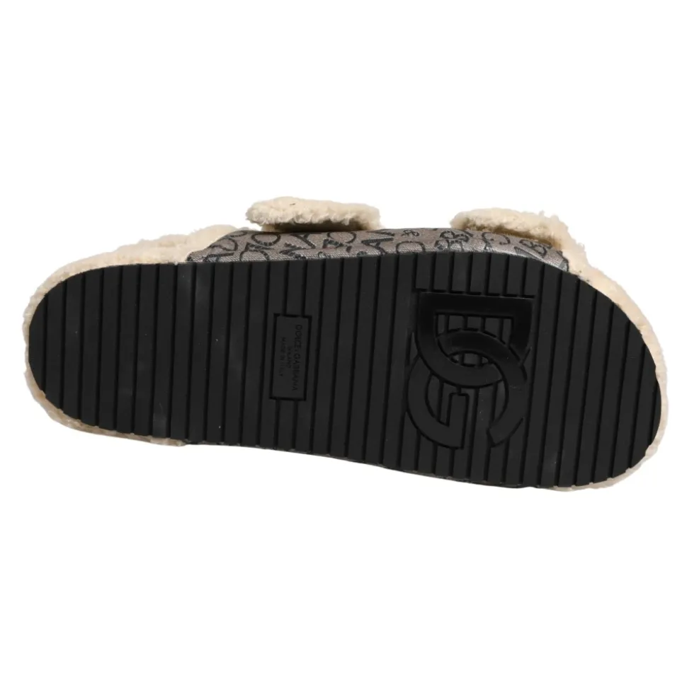 Flate sandaler