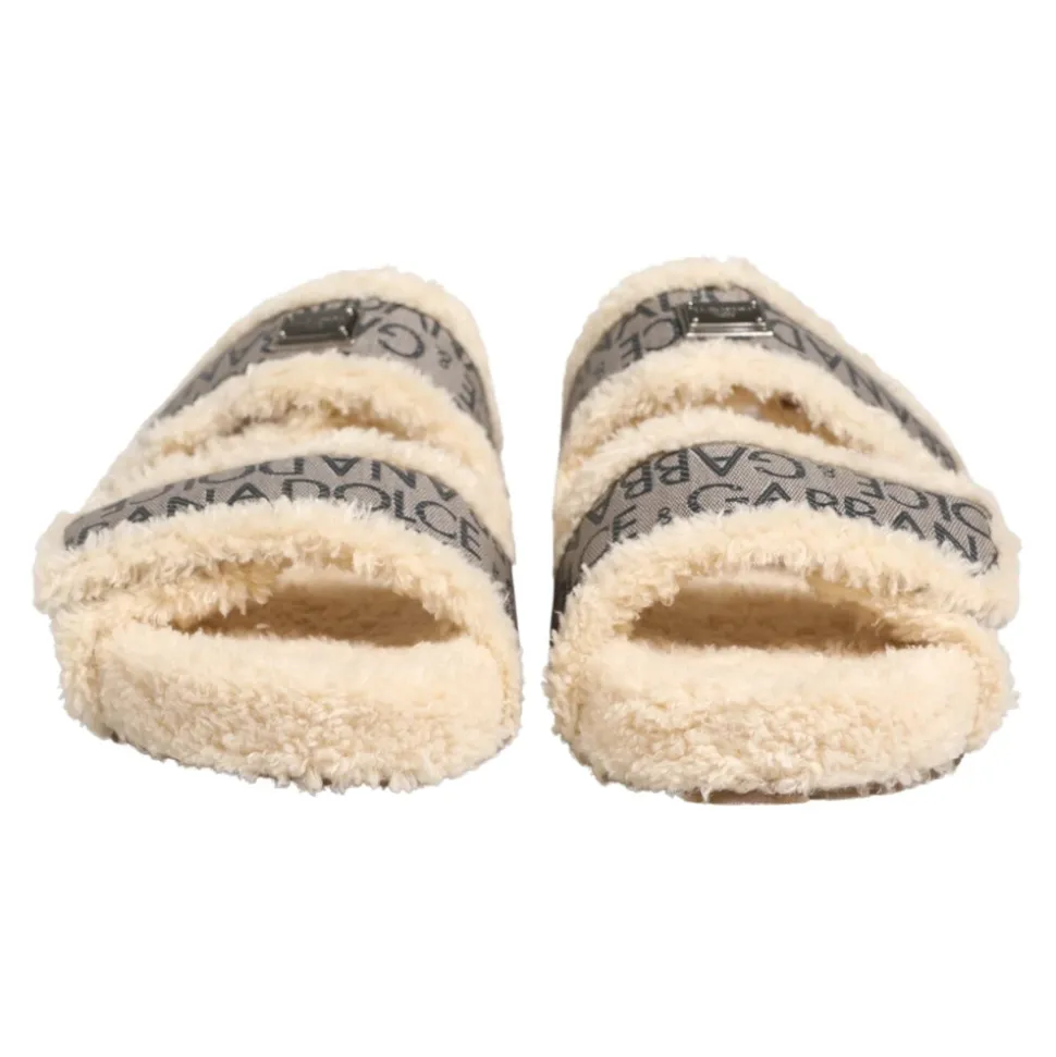 Flats Sandaler