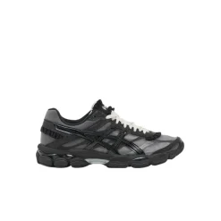 GEL-CUMULUS 16 Sneakers