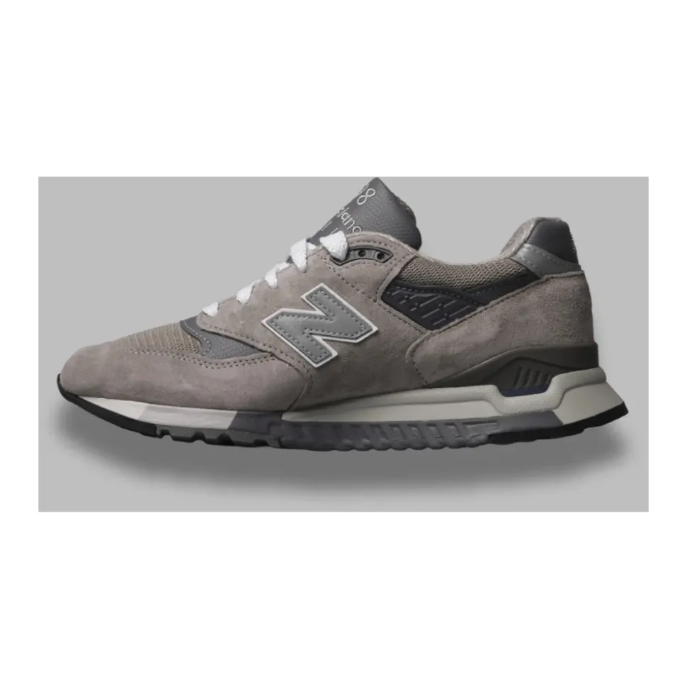 Grå Core Sneakers 998