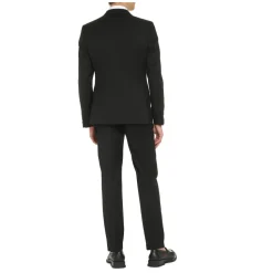 Klassisk todelt dress i jomfruull