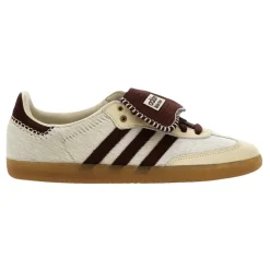 Kremhvite Sneakers