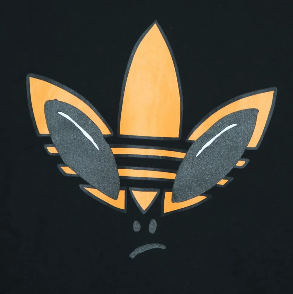 Lett hettegenser med Alien-logo