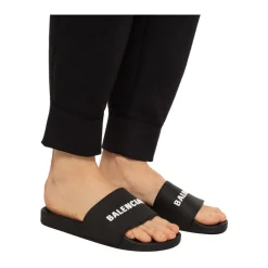 Logo slides