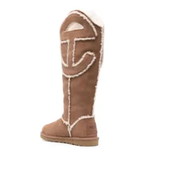 Logo Tall Boot