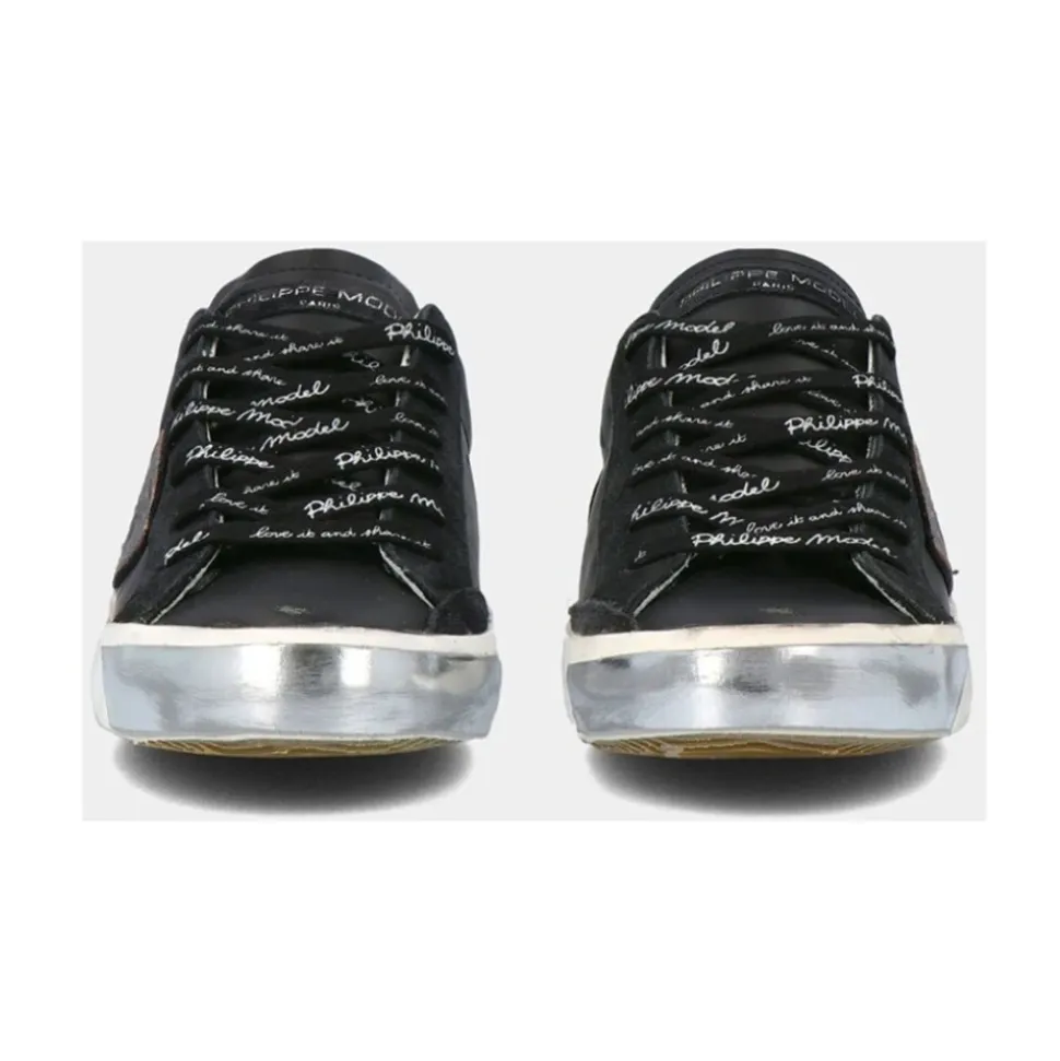 Low Top Sneakers
