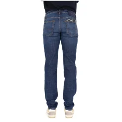 Nick Jeans