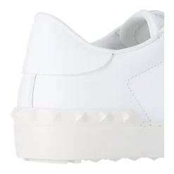 Open Sneakers