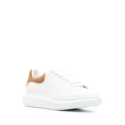 Oversized Sneaker