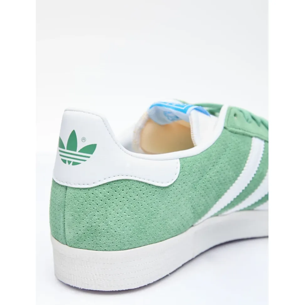Perforerte Gazelle Sneakers med modelltrykk