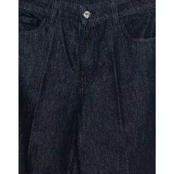 Pleated Jeans
