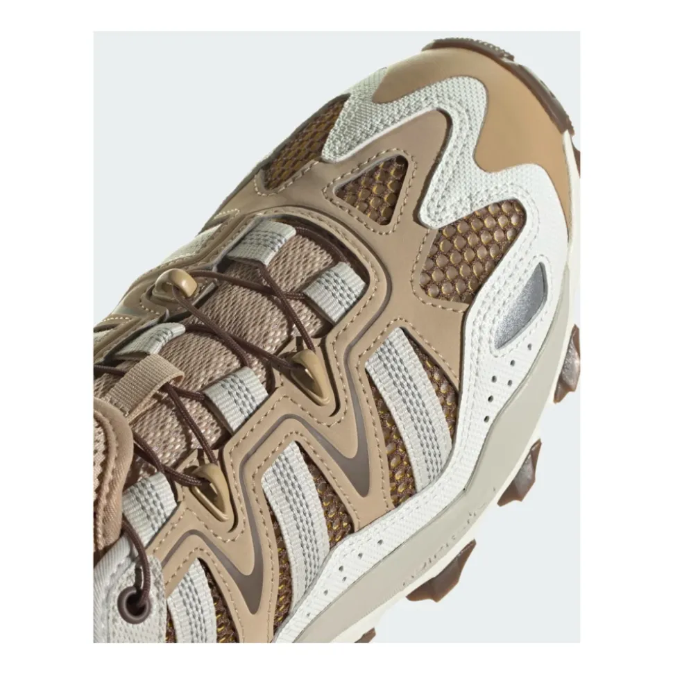 Pustefarger Beige Sneakers