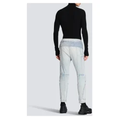 Ribbestrikkede slim-fit jeans i bomull