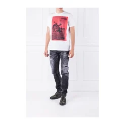 Round Collar T-Shirt