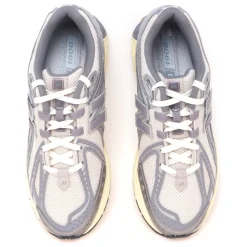 1906R Sneaker