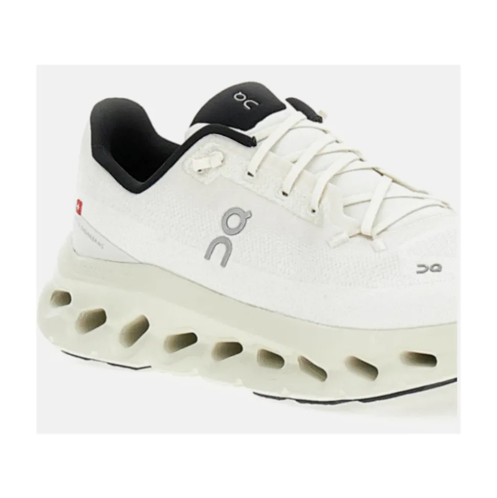 Running Shoes