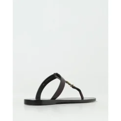 Sandaler i luksuriøst skinn