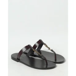 Sandaler i luksuriøst skinn