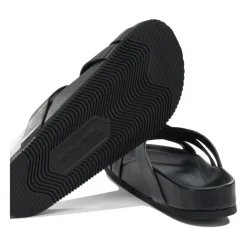 Sandaler i skinn