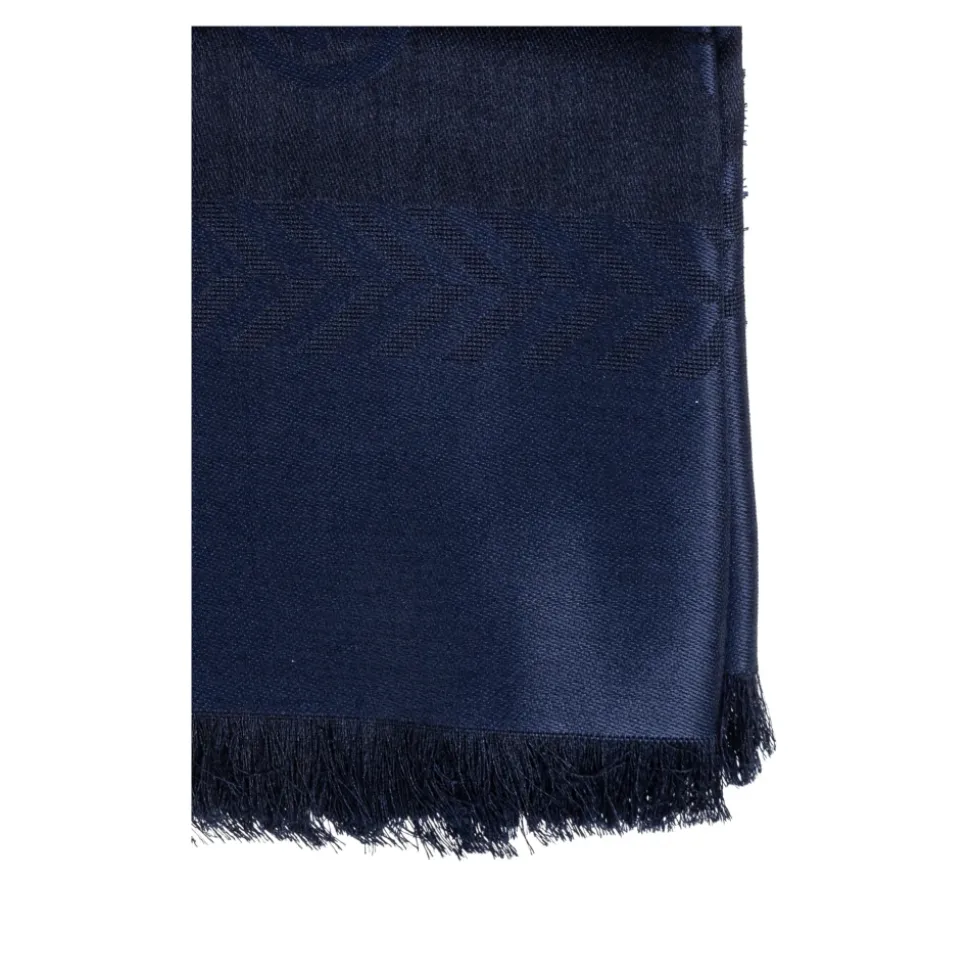 Skjerf med monogram