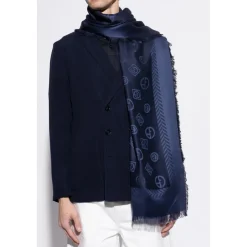 Skjerf med monogram